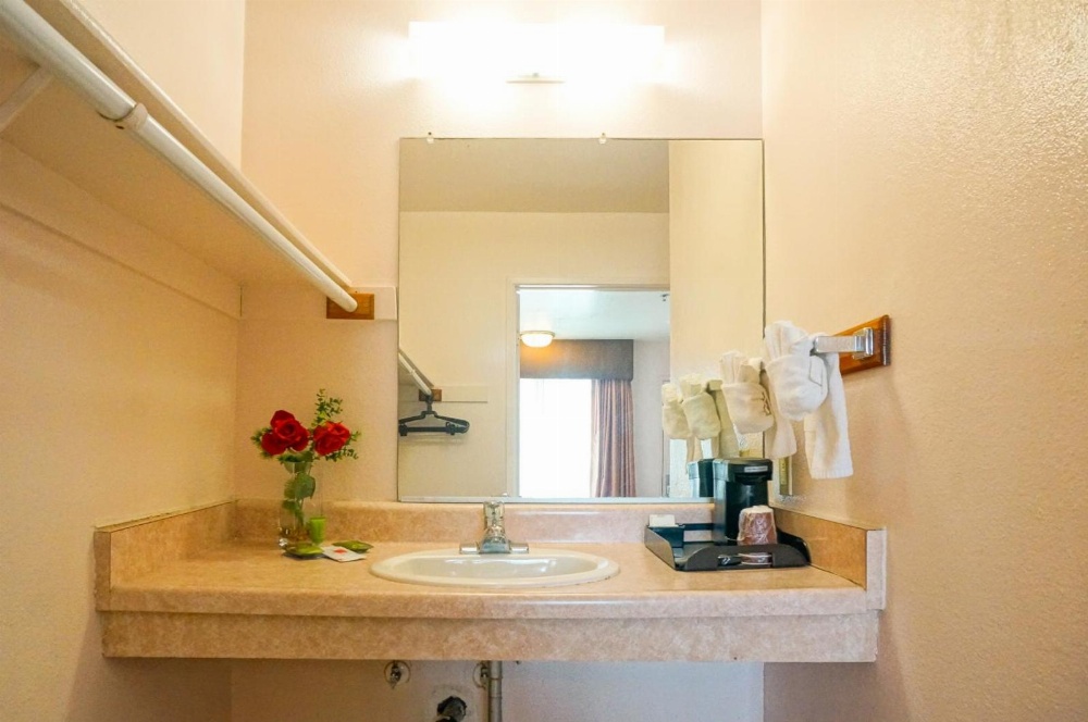 OceanView Motel Main image